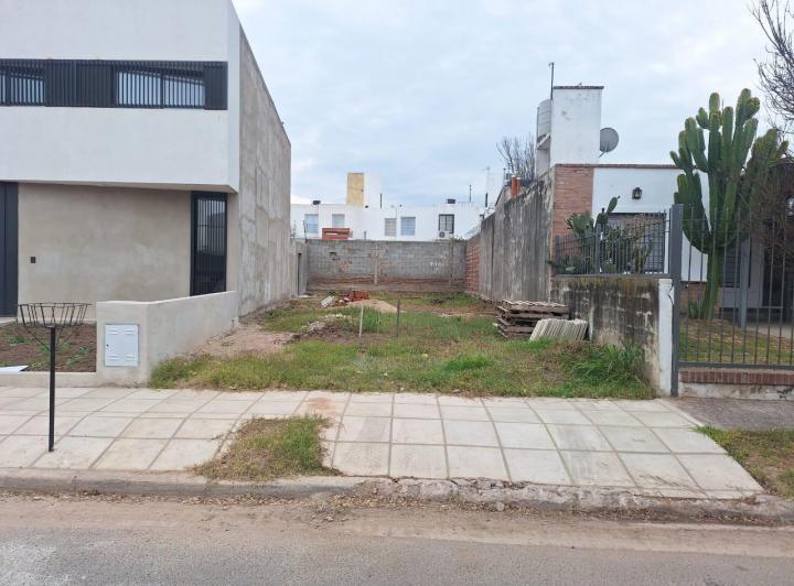 Terreno · 150m²