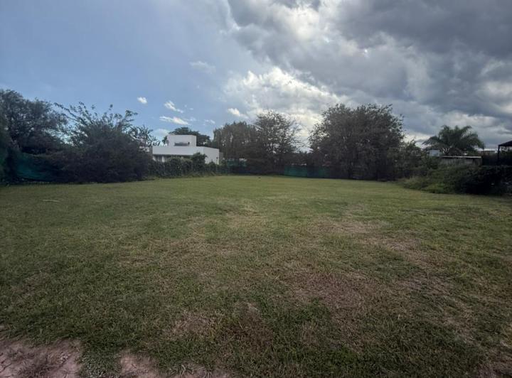 Terreno · 1012m²