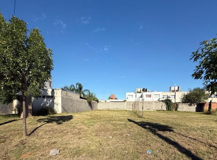Terreno · 267m²