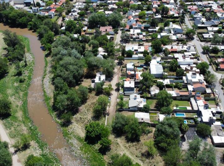 Terreno · 950m²