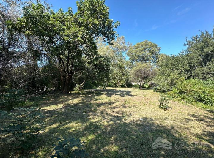 Terreno · 750m²