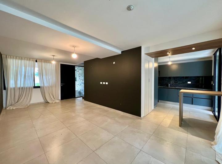 PH · 150m² · 5 Ambientes · 2 Cocheras