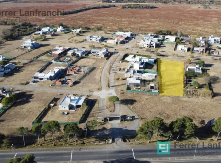 Terreno · 1890m² · 1 Ambiente