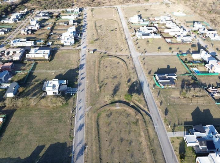 Terreno · 1000m²