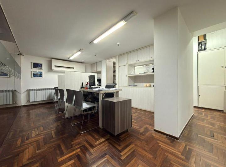 Oficina comercial · 46m² · 3 Ambientes