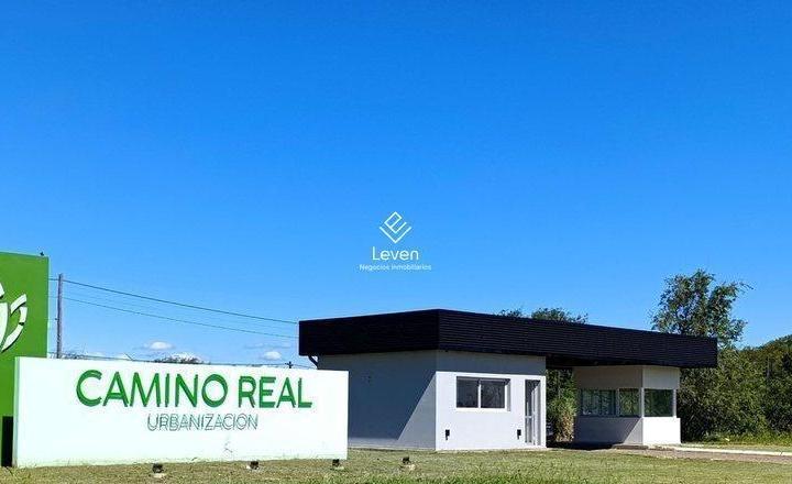Terreno · 700m²