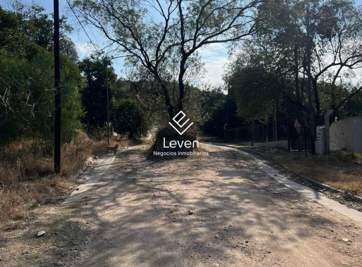 Terreno · 700m²