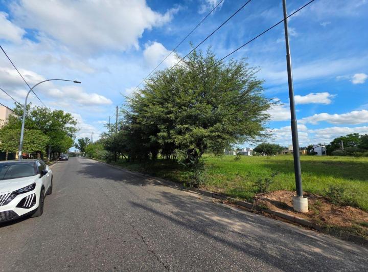 Terreno · 360m²