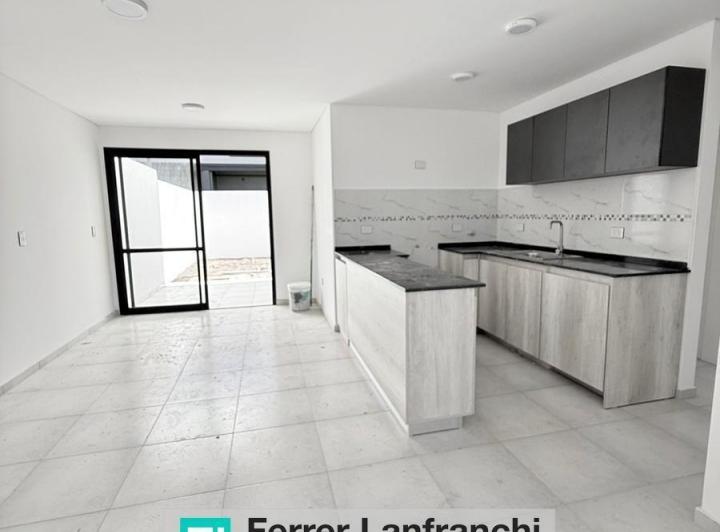 PH · 125m² · 6 Ambientes · 1 Cochera