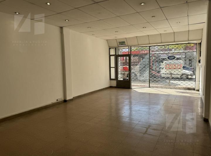 Local comercial · 115m²