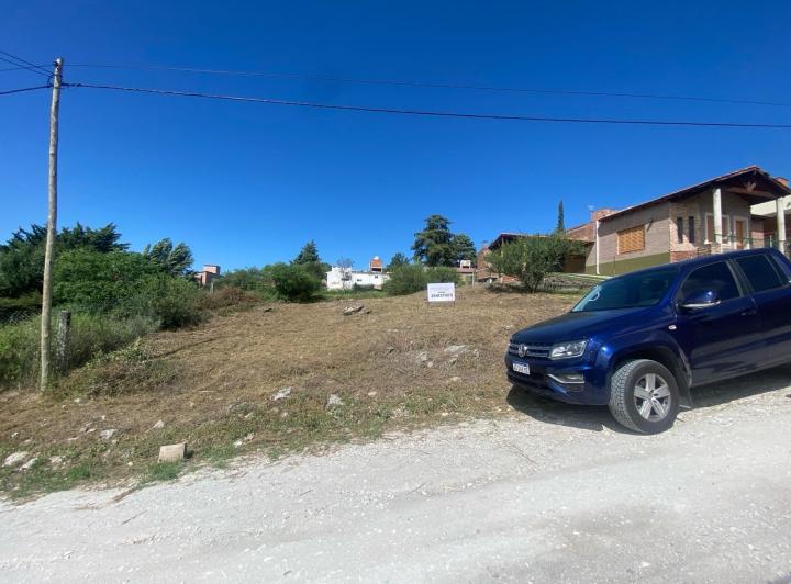 Terreno · 702m²