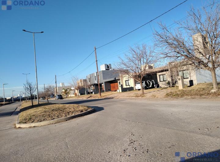 Terreno · 250m²