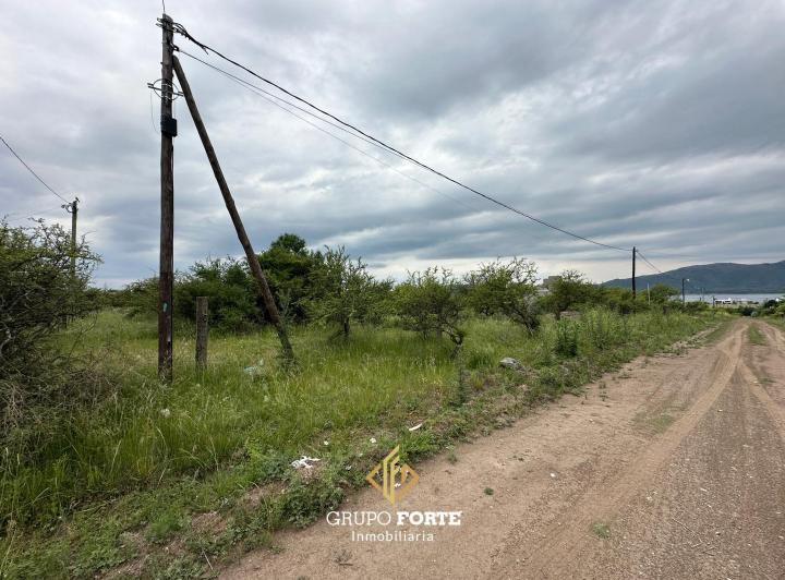 Terreno · 600m²