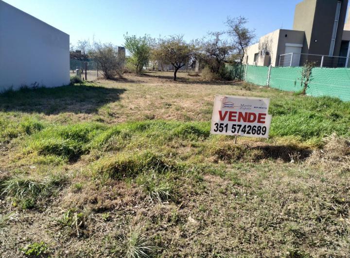 Terreno · 476m²
