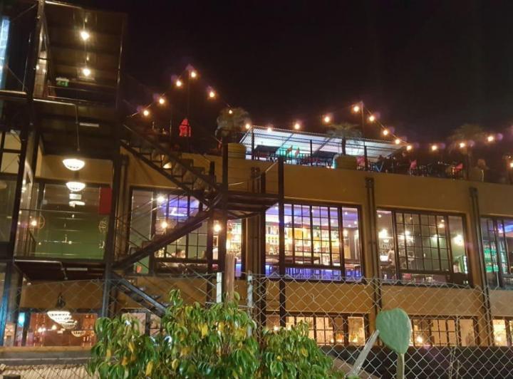 Local comercial · 783m²