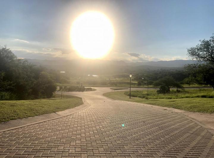 Terreno · 1300m²