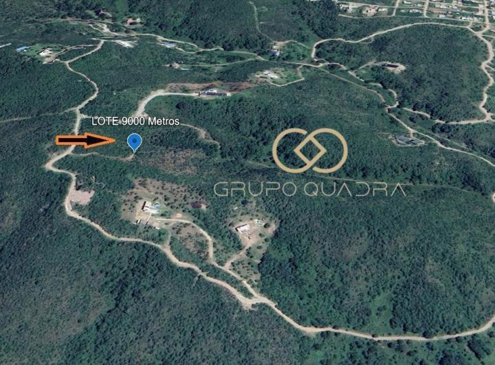 Terreno · 9000m²