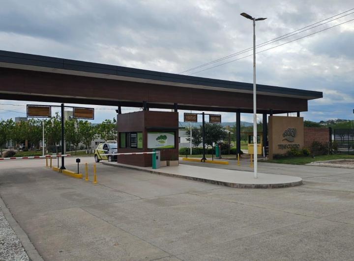 Terreno · 350m²