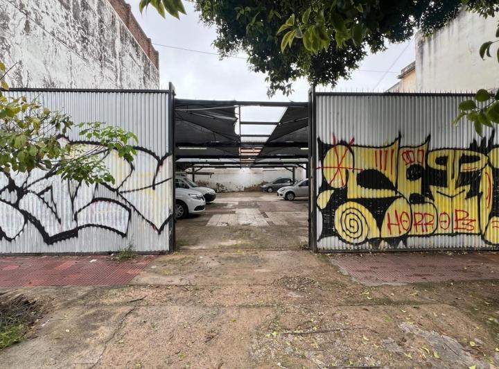 Terreno · 322m²