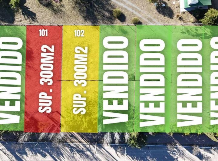 Terreno · 300m²