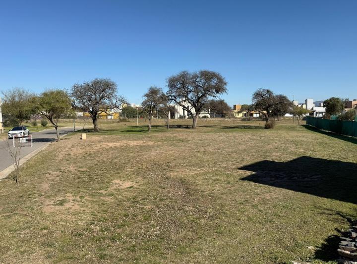 Terreno · 1750m² · 1 Ambiente
