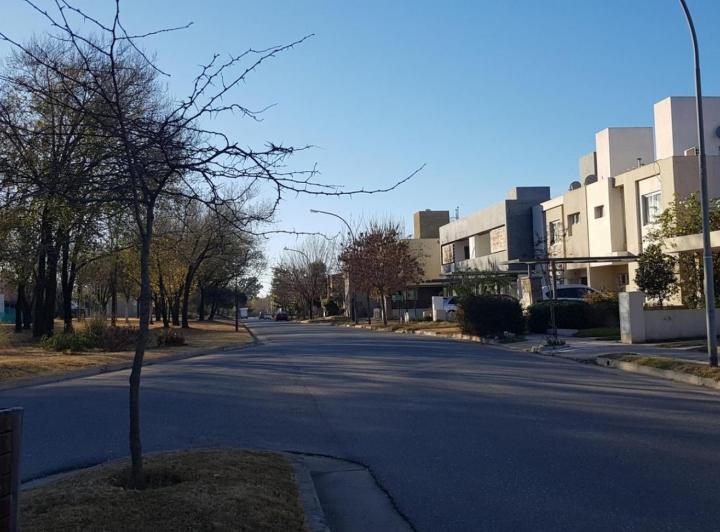Terreno · 360m²