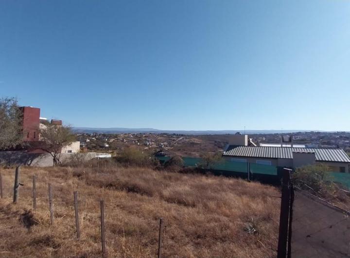 Terreno · 756m²