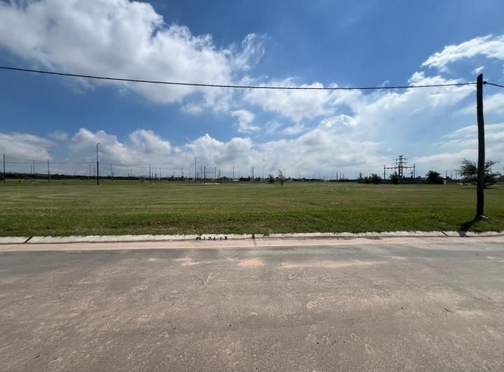 Terreno · 600m² · 1 Ambiente