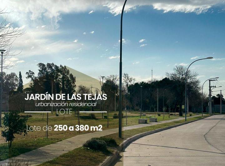 Terreno · 250m²
