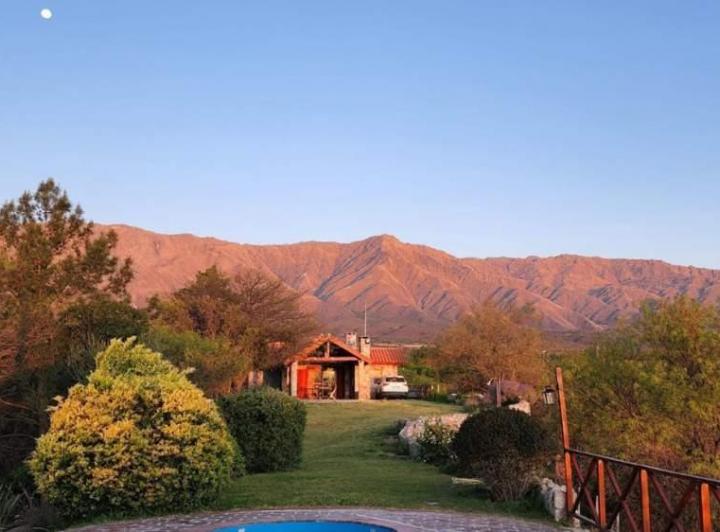 Terreno · 230m² · 4 Ambientes