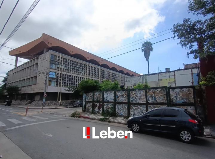 Terreno · 174m²