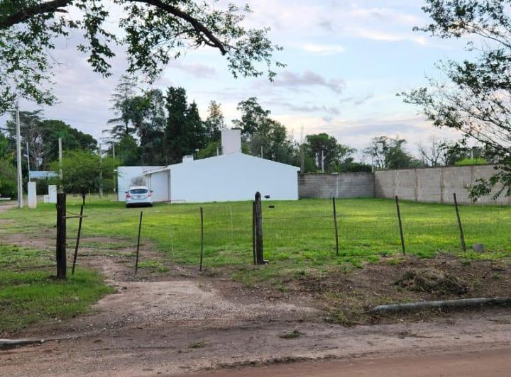 Terreno · 385m²