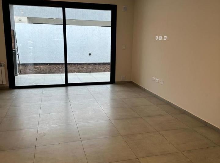 PH · 108m² · 5 Ambientes · 1 Cochera