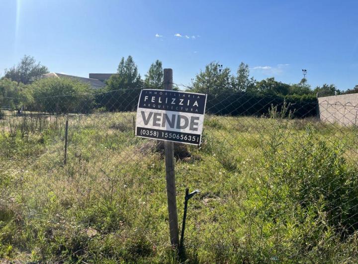 Terreno · 345m²