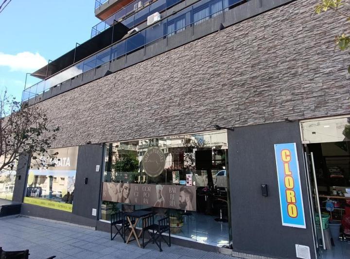 Local comercial · 108m² · 2 Ambientes