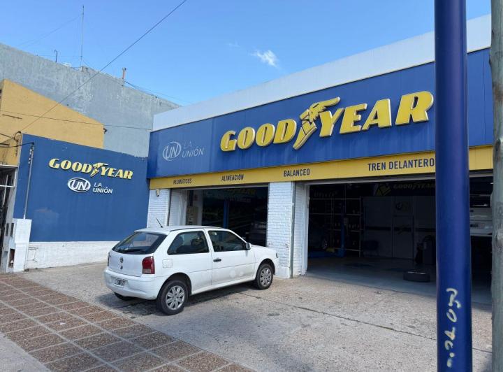 Local comercial · 284m² · 5 Ambientes