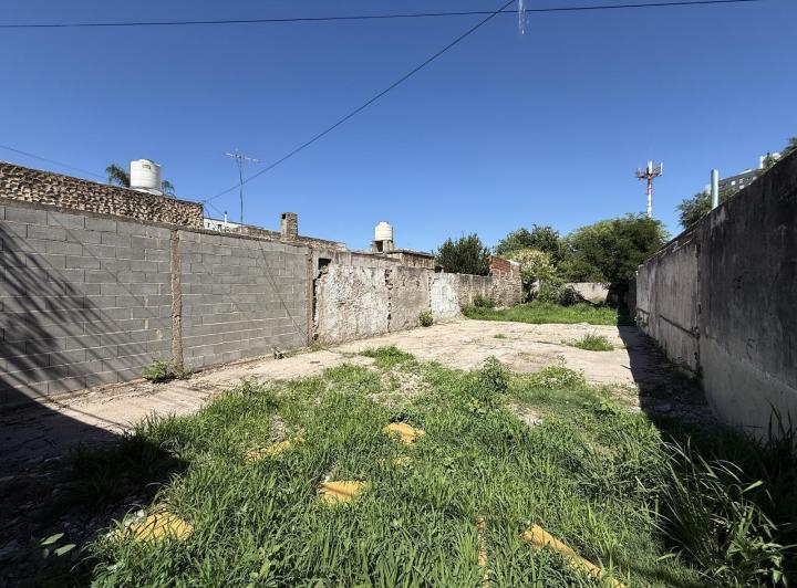 Terreno · 461m²