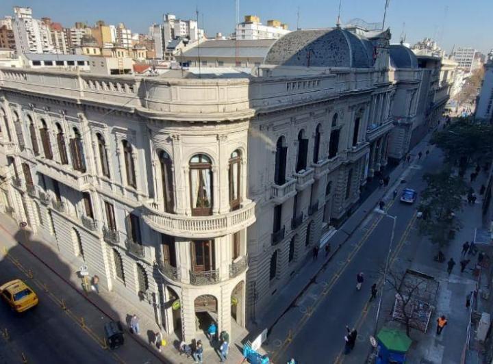 Oficina comercial · 170m² · 7 Ambientes