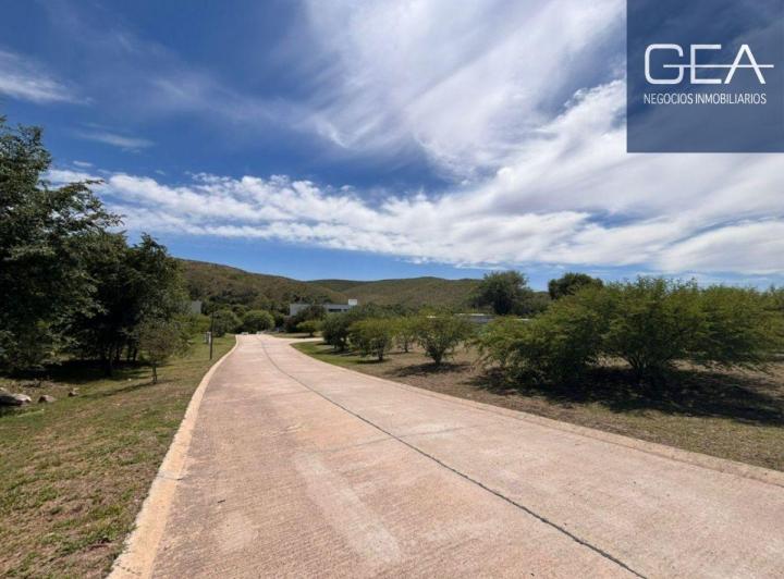 Terreno · 496m²