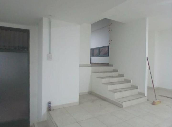 Oficina comercial · 75m² · 5 Ambientes