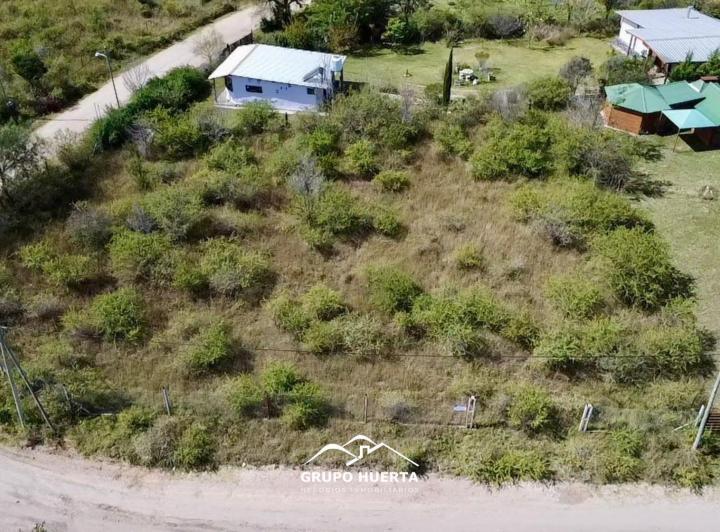Terreno · 1216m²