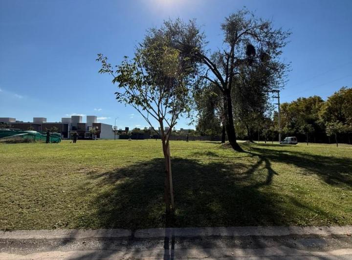 Terreno · 360m²
