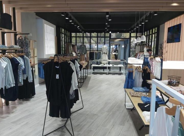 Local comercial · 400m²