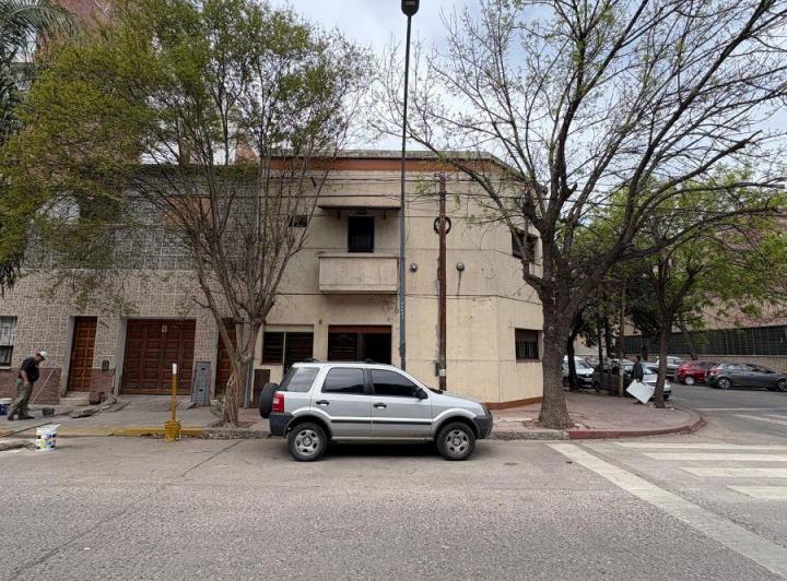 Local comercial · 95m² · 4 Ambientes