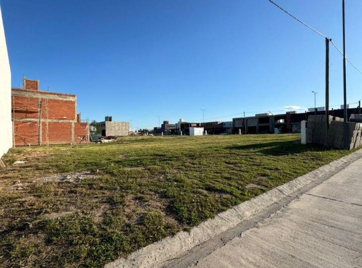 Terreno · 360m²