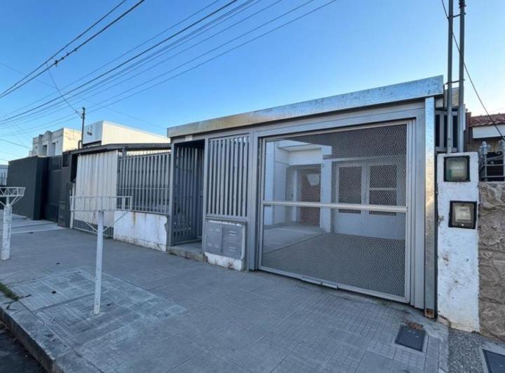 PH · 73m² · 6 Ambientes · 1 Cochera