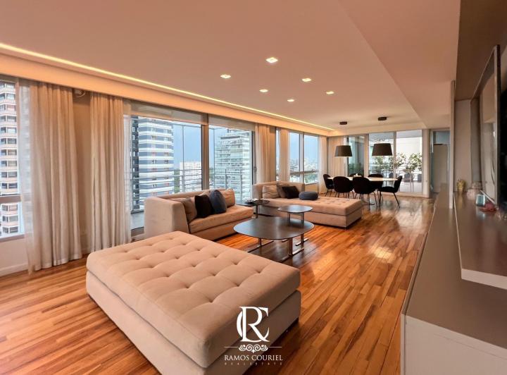 Departamento · 232m² · 5 Ambientes · 2 Cocheras