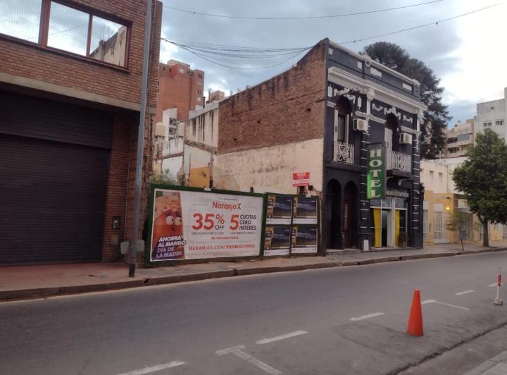 Terreno · 400m²
