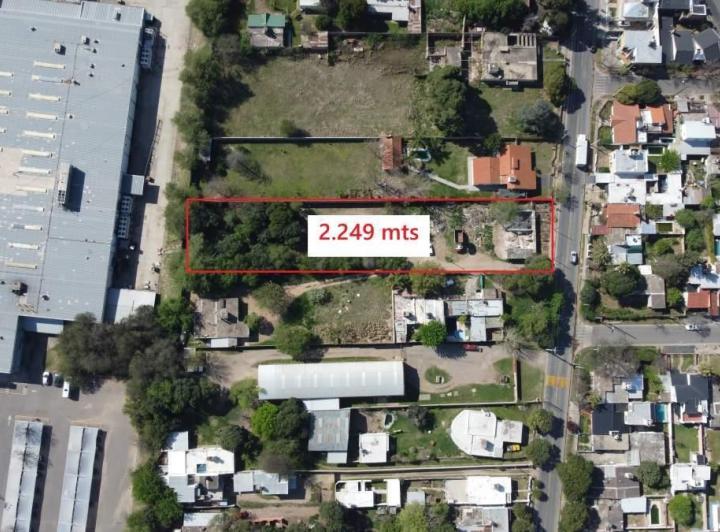 Terreno · 2249m²