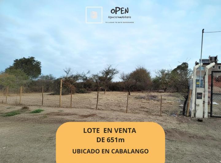 Terreno · 651m²
